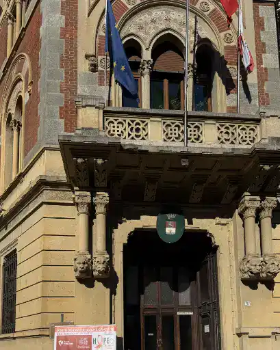 Evento di prevenzione dermatologica organizzato da HOPE, patrocinato da Nebuloni Assicurazioni, a Bo.